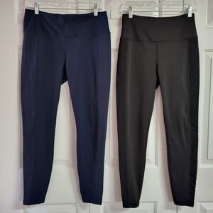 2 Pairs of Spyder Active Leggings - Black & Navy Blue - Size Medium